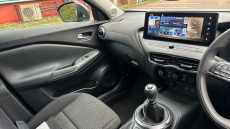 Nissan Juke 1.0 DiG-T Acenta Premium 5dr Petrol Hatchback